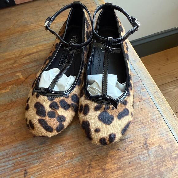 Girls Gucci Leopard Print Patent Leather Ballet Mary Janes EU 30 US 12.5 Italy - Picture 1 of 13